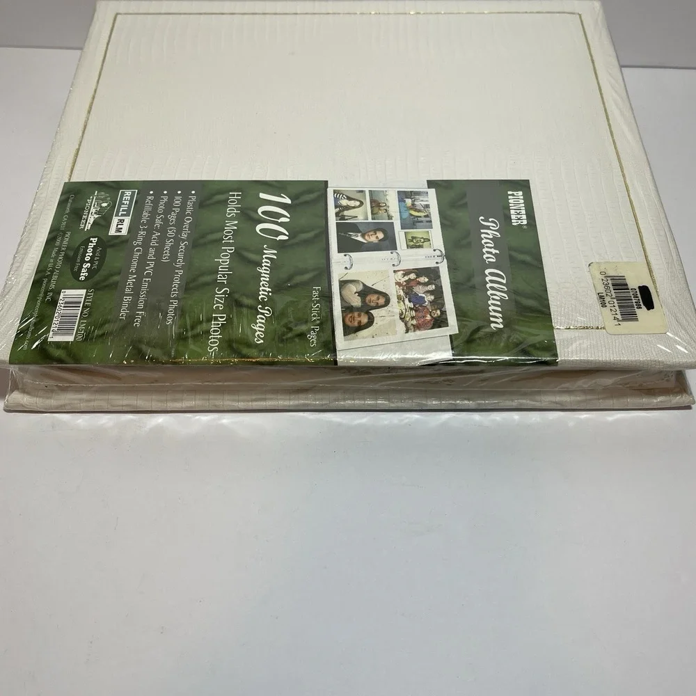 Vintage Pioneer Photo Album 100 Magnetic Pages LM-100 White New Sealed